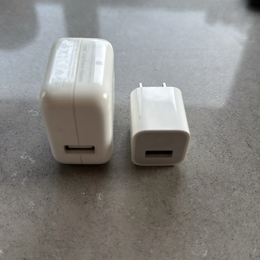2 Apple USB Power Adapters